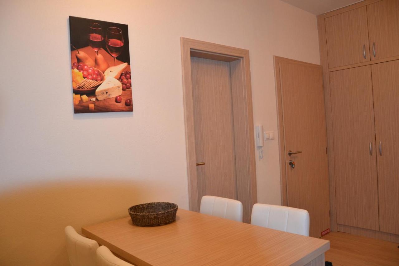 Apartman V Starej Lesnej S Balkonom Stará Lesná Exteriér fotografie